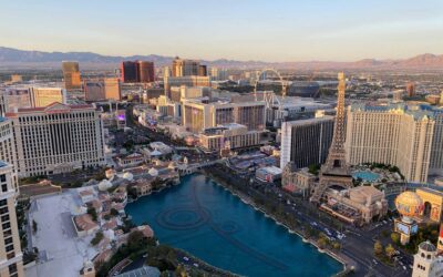 10 Reasons Why People Move to Las Vegas
